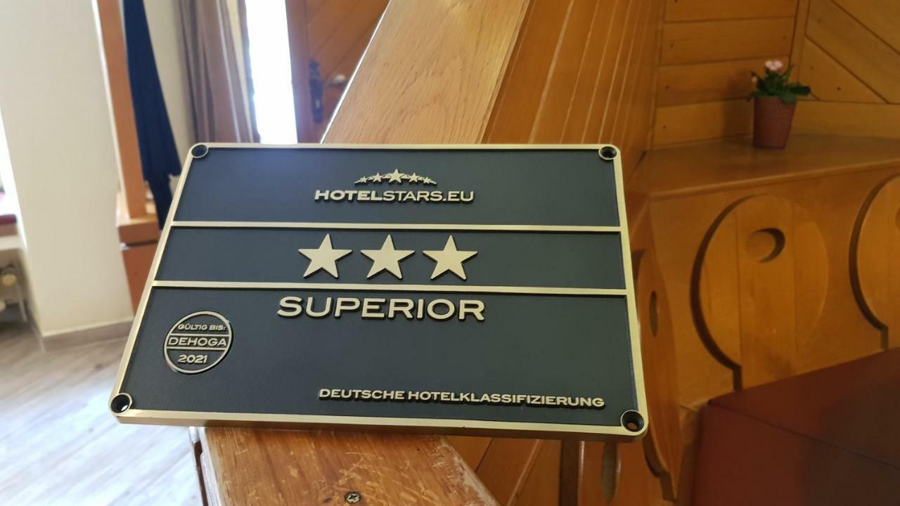 Hotel Zum Anker-Thulls Restaurant Neumagen-Dhron Extérieur photo